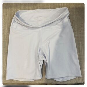 Old Navy Women's Light Gray Bike Shorts